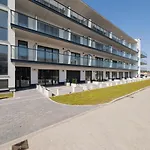 Wellness&spa Riverfront With Parking By Renters *