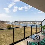 Apartamento Wellness&spa Riverfront With Parking By Renters *