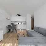 Apartamento Wellness&spa Riverfront With Parking By Renters *