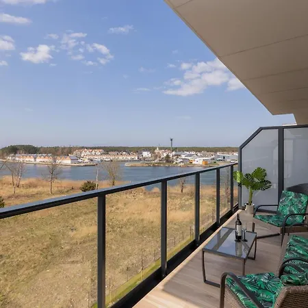 Apartment Wellness & Riverfront With Parking By Renters