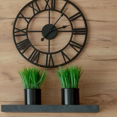 Wellness & Riverfront With Parking By Renters