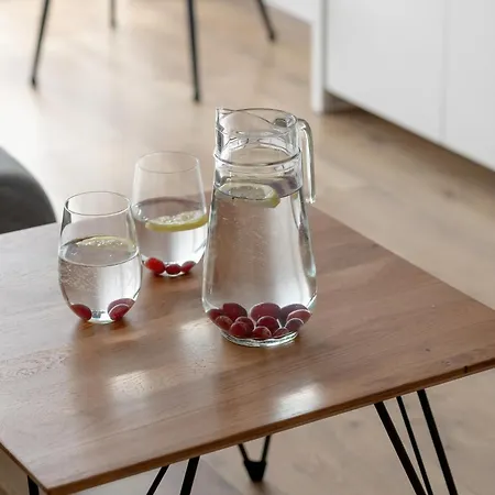 Wellness & Riverfront With Parking By Renters Apartmán