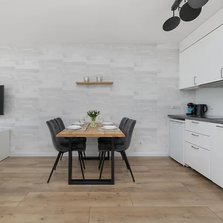 Apartament Wellness & Riverfront With Parking By Renters *