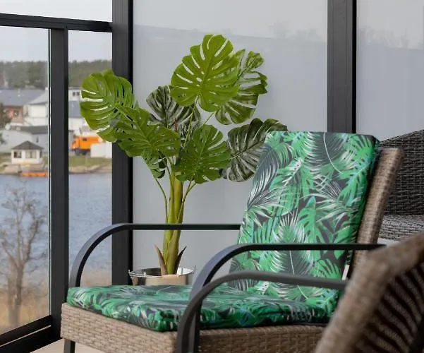 Διαμέρισμα Wellness & Riverfront With Parking By Renters Dziwnów