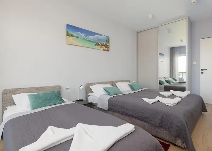 Wellness & Riverfront With Parking By Renters * Dziwnów