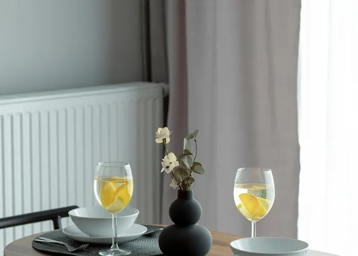 Διαμέρισμα Wellness & Riverfront With Parking By Renters