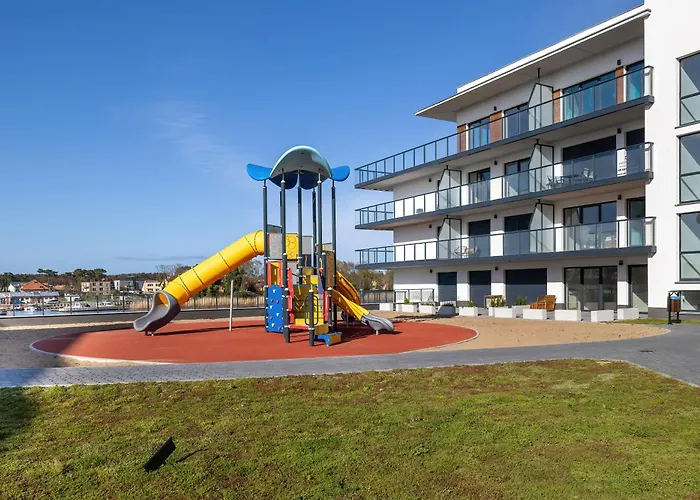 Διαμέρισμα Wellness & Riverfront With Parking By Renters