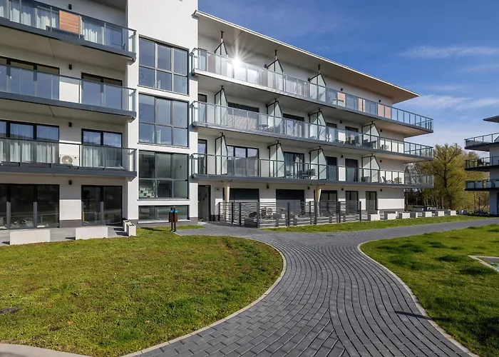 Διαμέρισμα Wellness & Riverfront With Parking By Renters Dziwnów