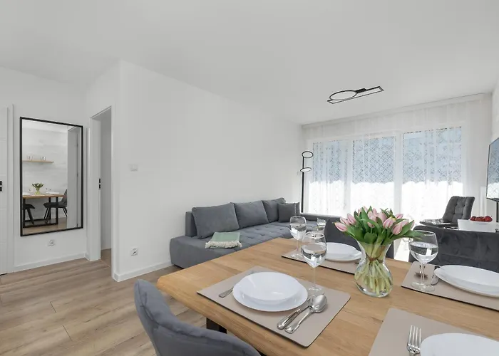 Wellness & Riverfront With Parking By Renters Διαμέρισμα