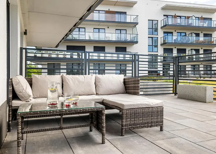 Wellness & Riverfront With Parking By Renters * Dziwnów