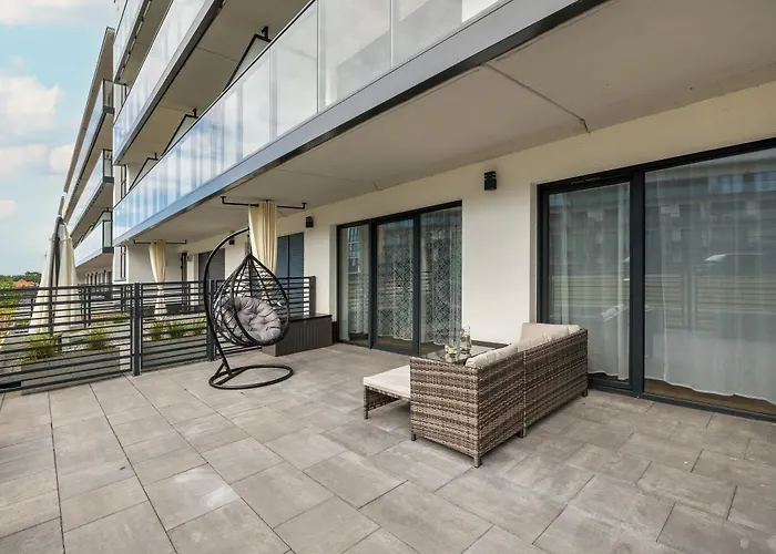 Διαμέρισμα Wellness & Riverfront With Parking By Renters *